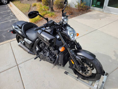 2020 Yamaha VMAX Matte Raven Black