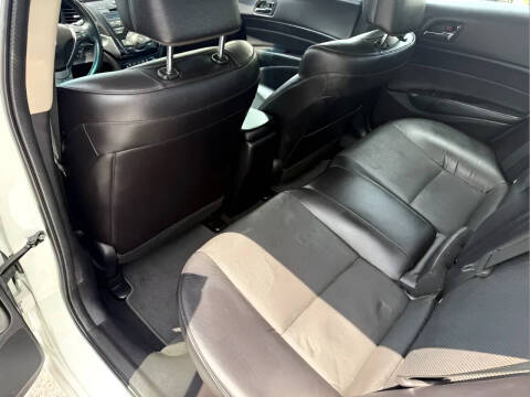 2015 Acura ILX 2.0L w/Tech