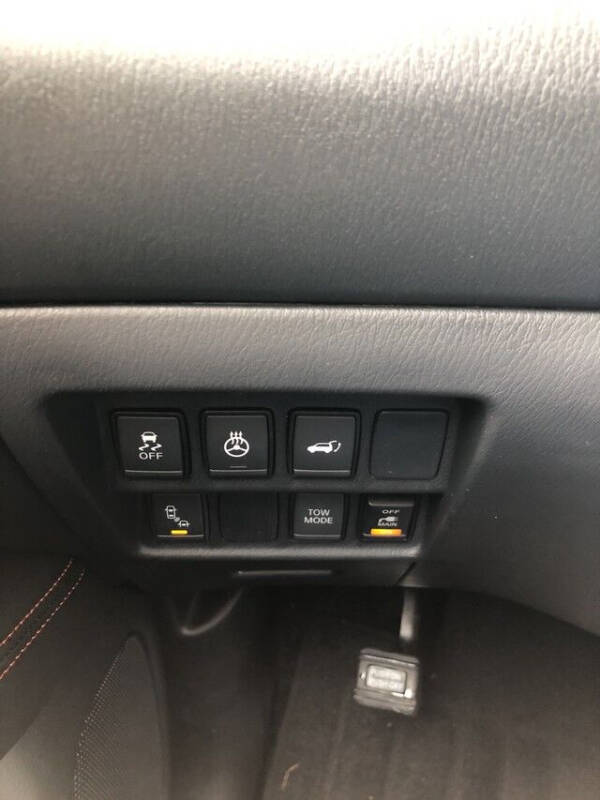 2019 Nissan Pathfinder SL