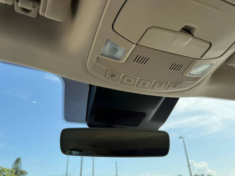 2018 Lincoln Navigator Select