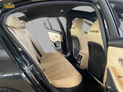 2023 BMW 3 Series 330e