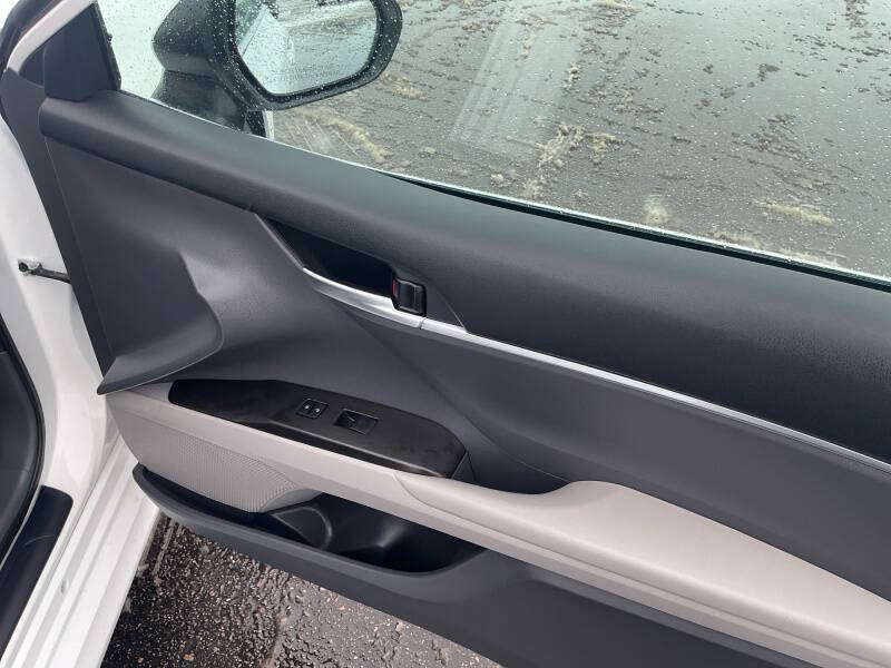 2024 Toyota Camry LE