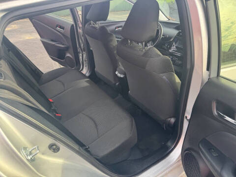 2019 Toyota Prius L Eco