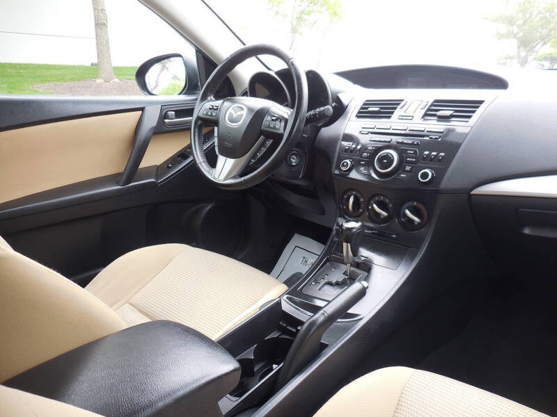 2012 Mazda MAZDA3 i Touring