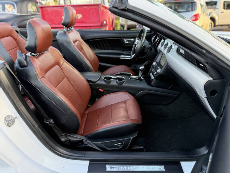 2016 Ford Mustang EcoBoost Premium