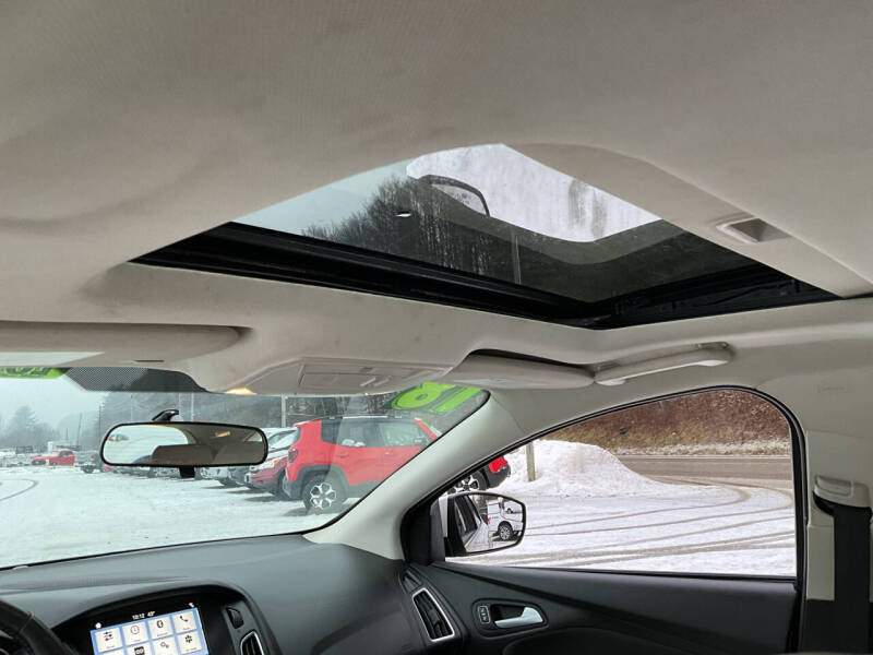 2018 Ford Focus Titanium