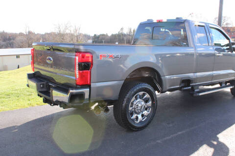2023 Ford F-350 Super Duty Lariat