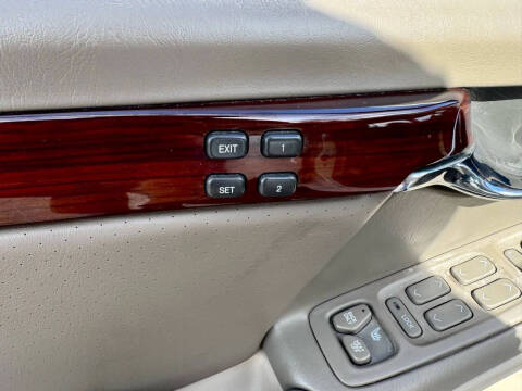 2003 Cadillac DeVille DTS