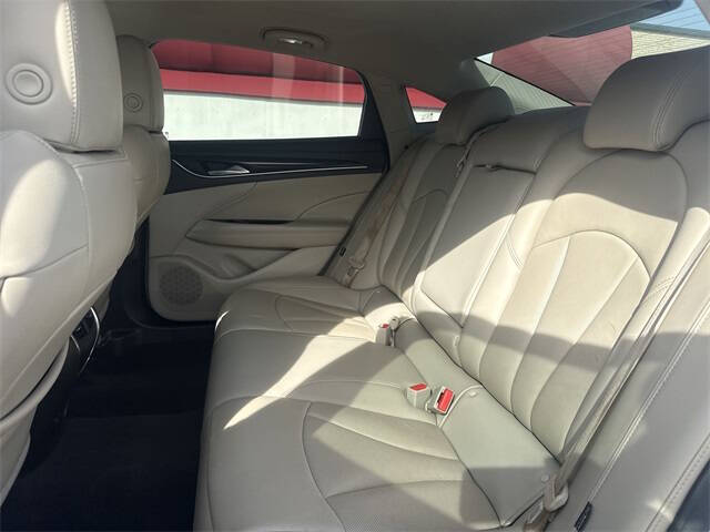 2018 Buick LaCrosse Essence