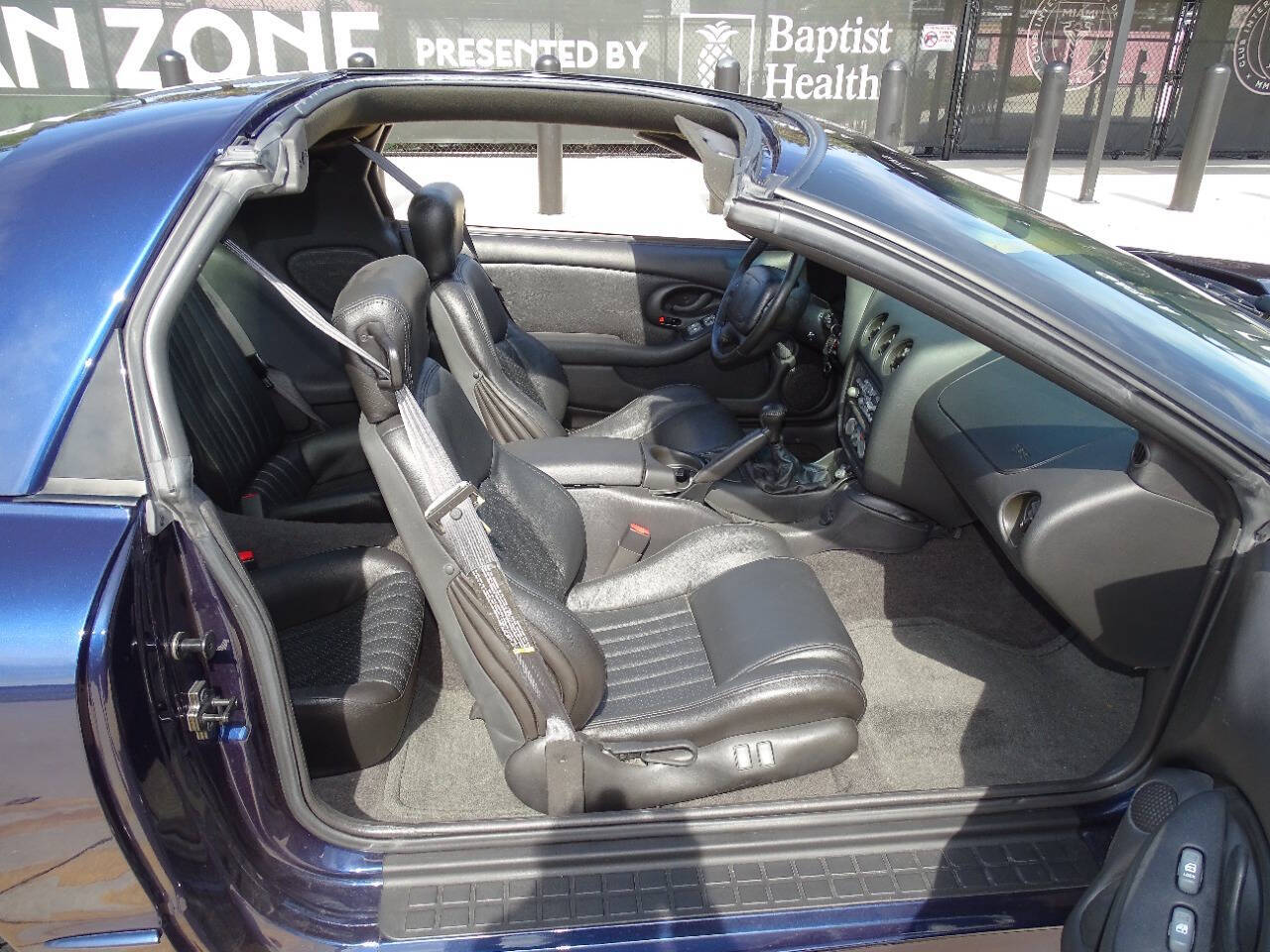 2002 Pontiac Firebird 23