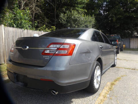 2014 Ford Taurus SEL