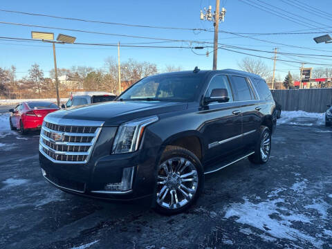 2018 Cadillac Escalade Luxury