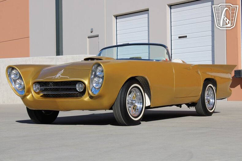 1957 Ford Thunderbird