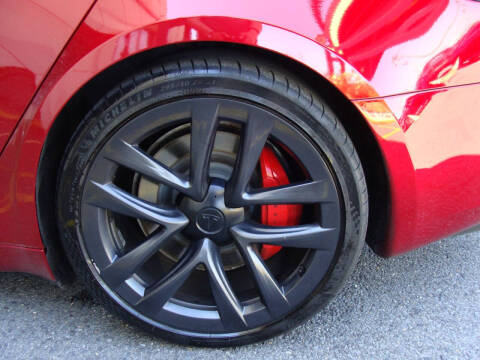 2023 Tesla Model S Plaid