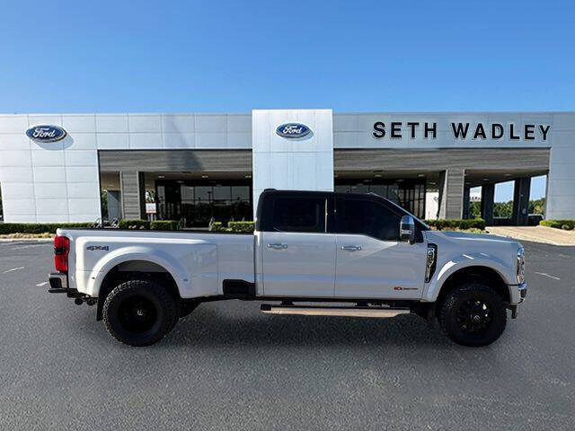 2025 Ford F-450 Super Duty Lariat