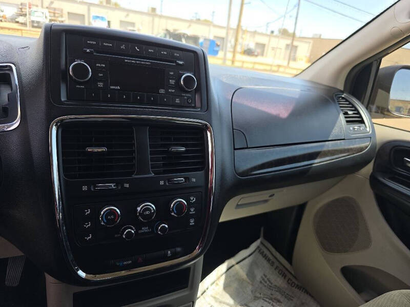 2016 Dodge Grand Caravan SE
