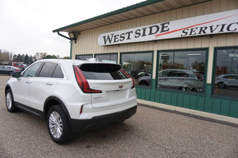 2024 Cadillac XT4 Luxury