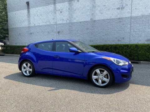2013 Hyundai Veloster for sale at Select Auto in Smithtown NY