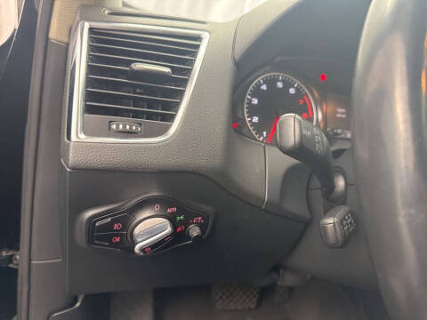 2012 Audi Q5 2.0T quattro Premium Plus