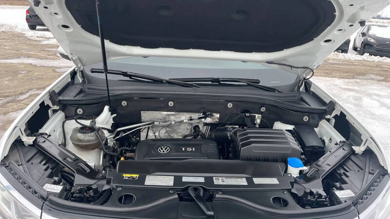 2020 Volkswagen Atlas Cross Sport SE 4Motion