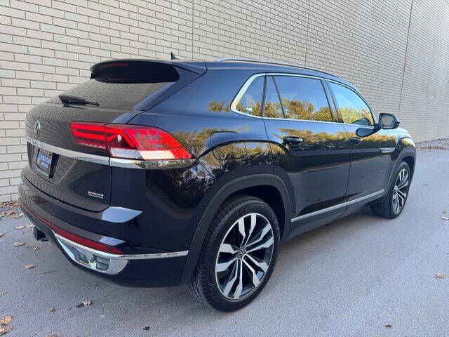 2022 Volkswagen Atlas Cross Sport V6 SEL Premium R-Line 4Motion