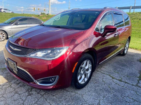 2020 Chrysler Pacifica Touring L Plus