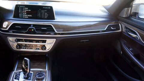 2016 BMW 7 Series 750i xDrive