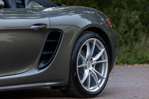 2021 Porsche 718 Boxster