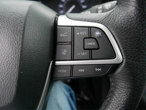 2023 Toyota Sienna XLE 7-Passenger