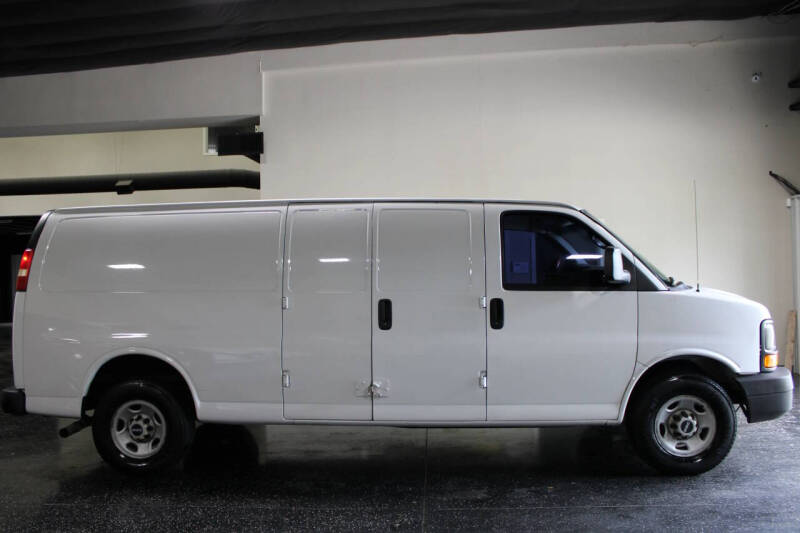 2008 GMC Savana 2500