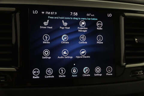 2018 Chrysler Pacifica Hybrid Touring L