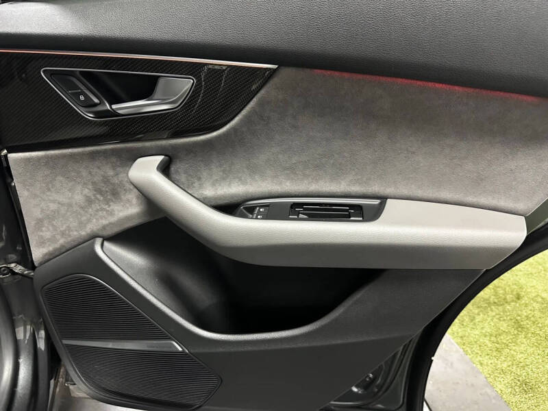 2020 Audi SQ8 4.0T quattro Prestige