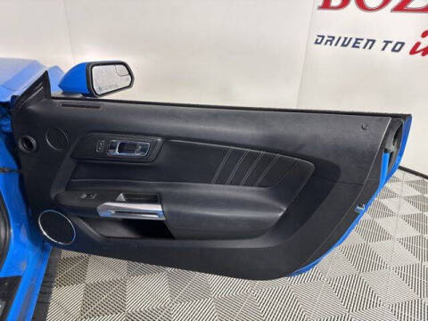 2017 Ford Mustang EcoBoost Premium