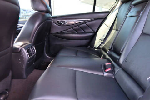 2018 Infiniti Q50 2.0T Luxe