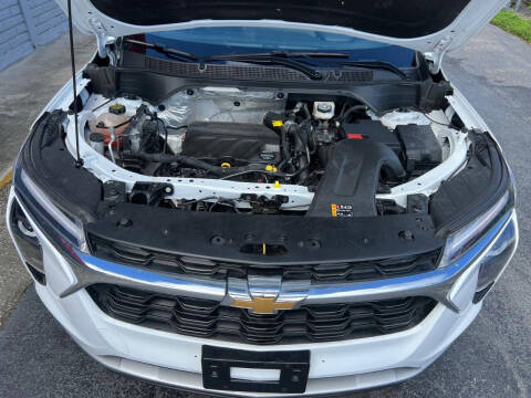 2024 Chevrolet Trax LT