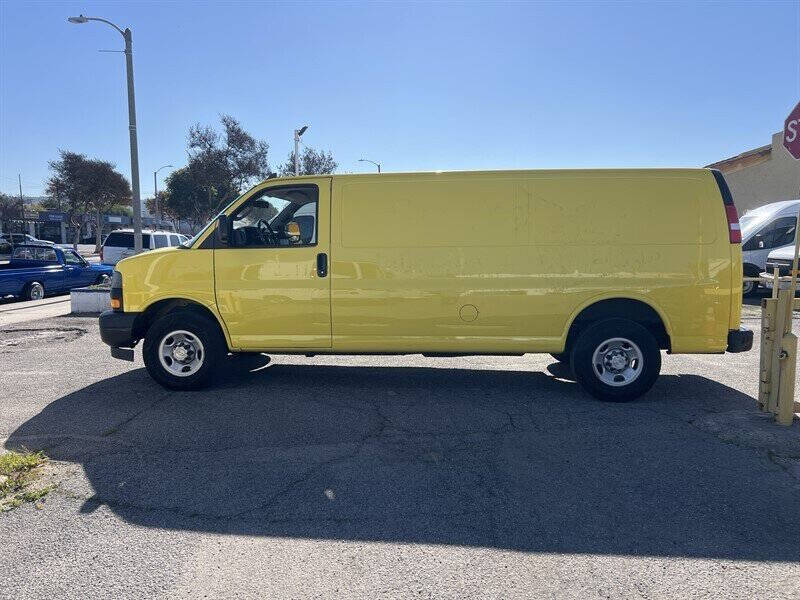 2021 Chevrolet Express 2500