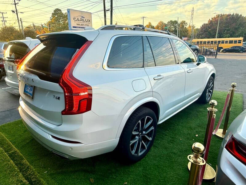 2019 Volvo XC90 T6 Momentum