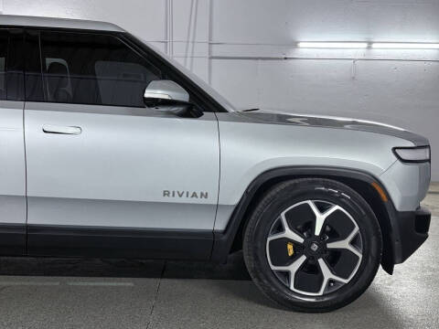 2022 Rivian R1T Adventure