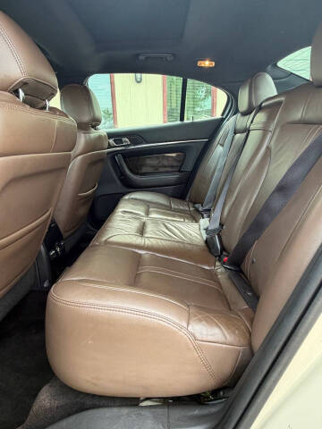 2014 Lincoln MKS