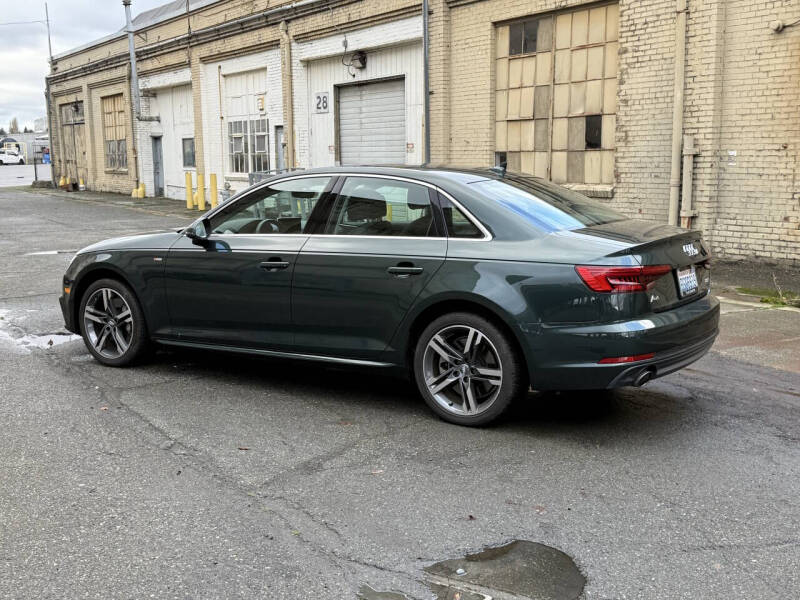 2017 Audi A4 2.0T quattro Premium Plus