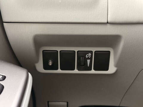 2014 Toyota Prius v Two