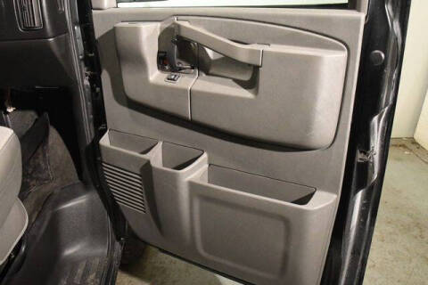 2017 Chevrolet Express LT 3500