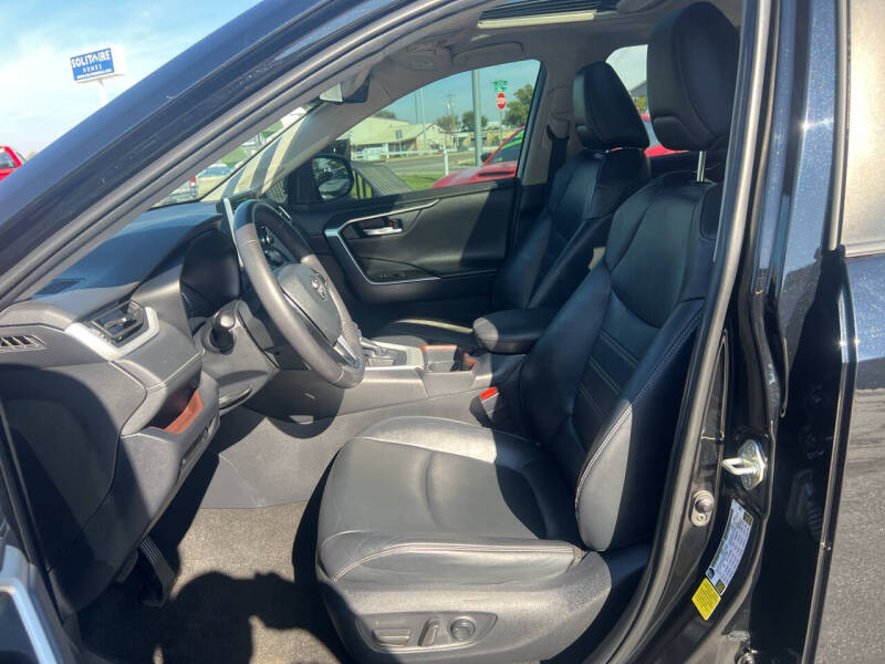 2020 Toyota RAV4 Limited