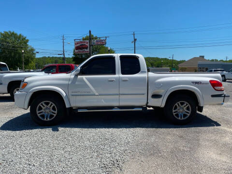 2004 Toyota Tundra for sale at VAUGHN'S USED CARS in Guin AL