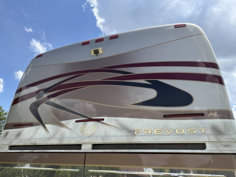 2001 Prevost Marathon