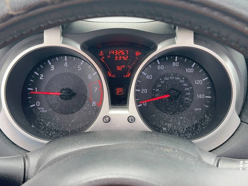 2015 Nissan JUKE SV