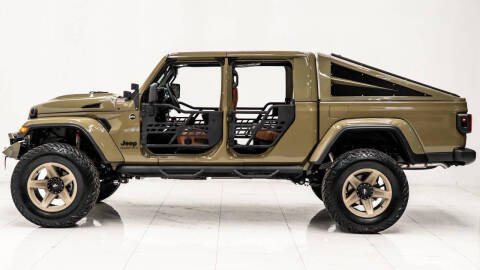 2025 Jeep Gladiator NightHawk