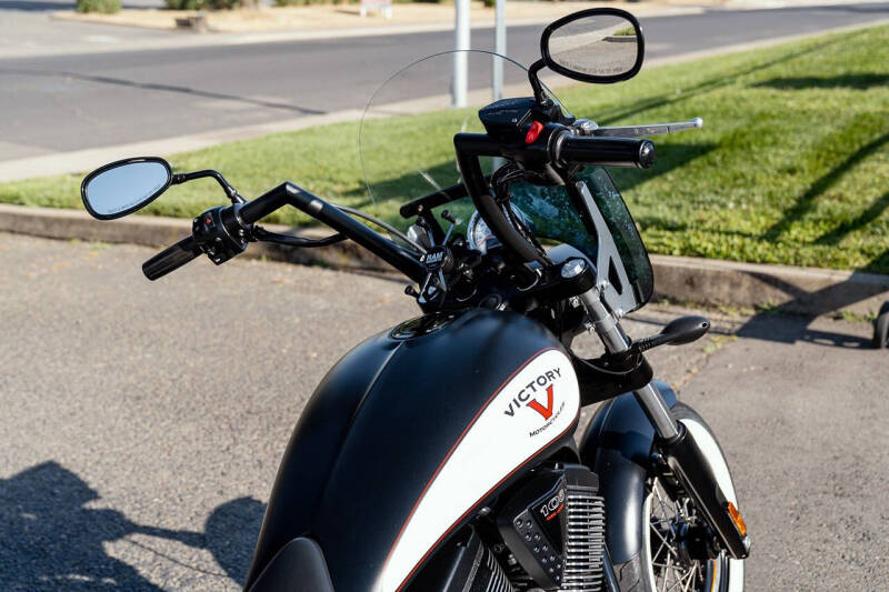 2012 Victory High-Ball