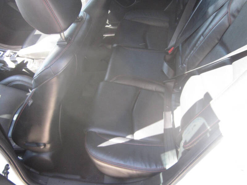 2015 Mazda MAZDA3 i Grand Touring