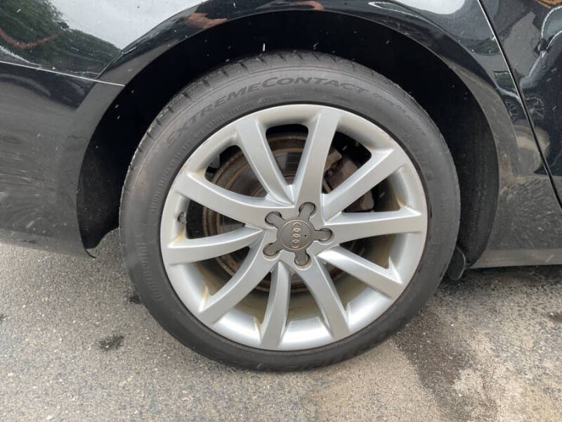2013 Audi A4 2.0T quattro Premium Plus